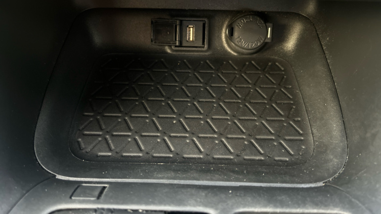 Toyota RAV4 2.5 VVT-i Hybrid Black Edition 5dr CVT Hybrid Estate